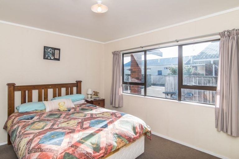 Photo of property in 30a Te Kupe Road, Paraparaumu Beach, Paraparaumu, 5032
