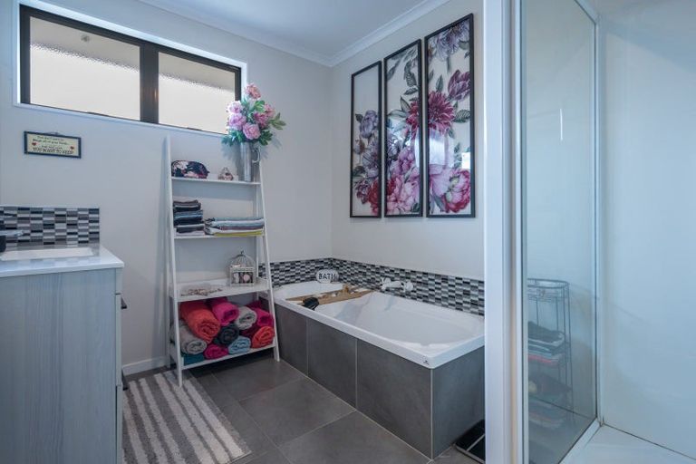 Photo of property in 338 Suffolk Road, Stoke, Nelson, 7011