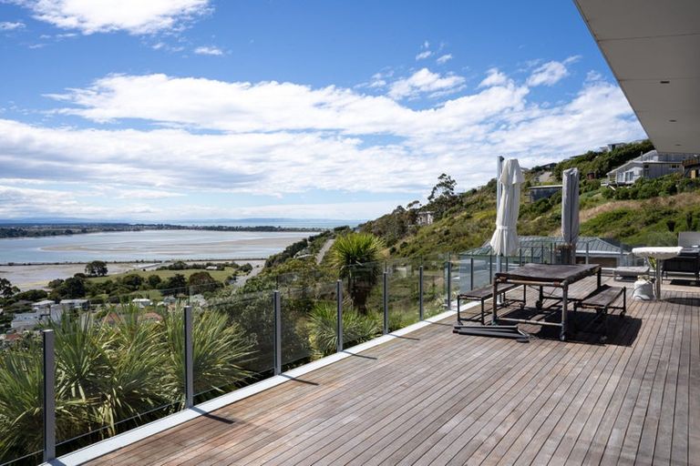 Photo of property in 11 Saint Remy Lane, Redcliffs, Christchurch, 8081