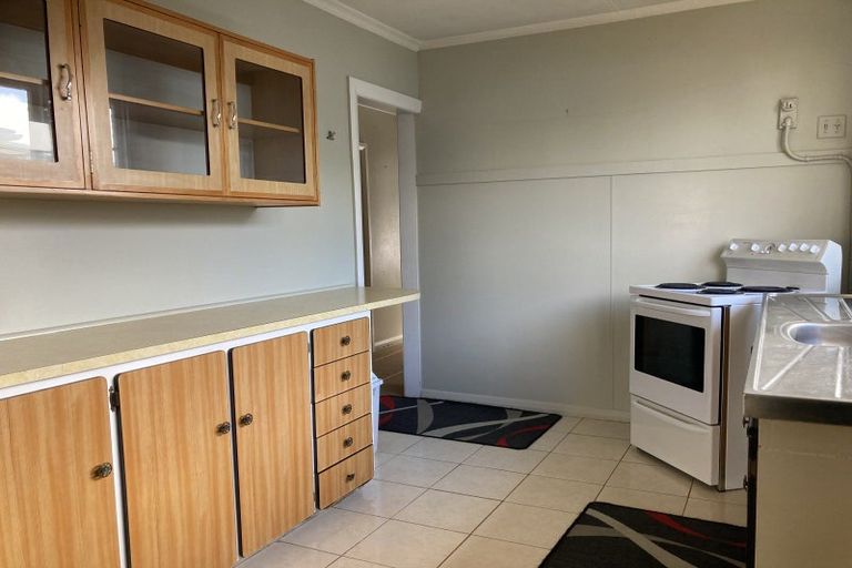 Photo of property in 42 Blake Street, Waitara, 4320