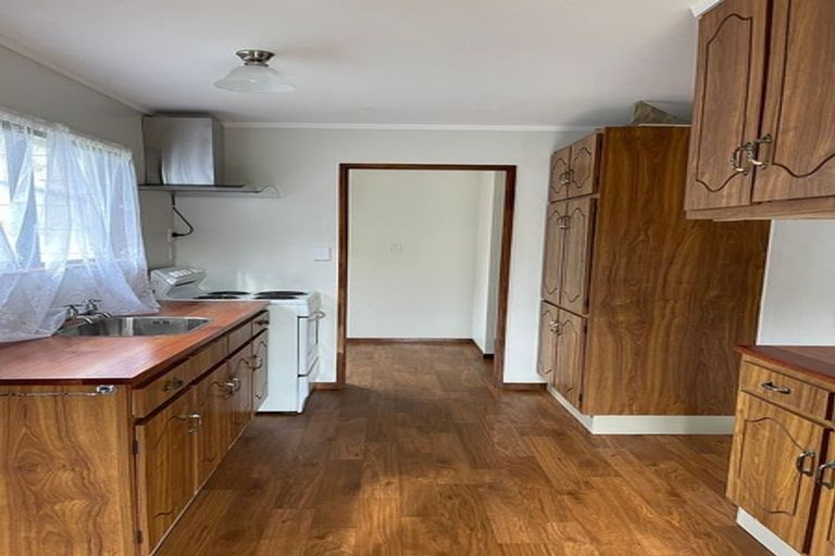 Photo of property in 12 Manor Place, Bader, Hamilton, 3206