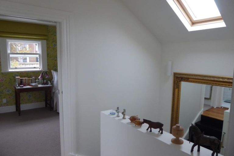 Photo of property in 75 Elizabeth Street, Mount Victoria, Wellington, 6011