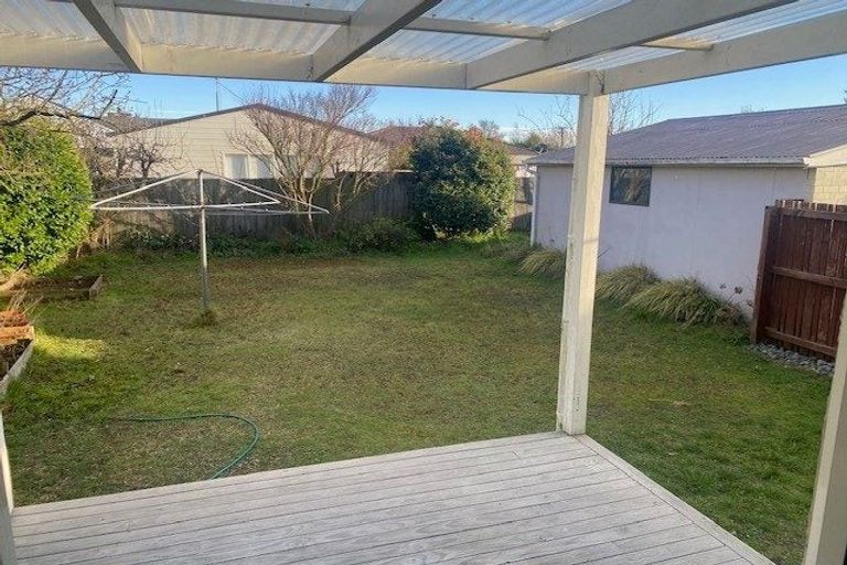 Photo of property in 18 Springbank Street, Bryndwr, Christchurch, 8053