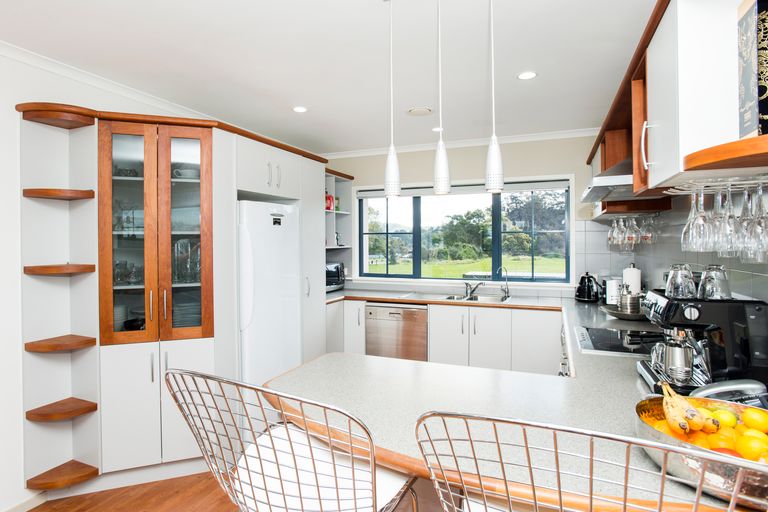 Photo of property in 52 Hillview Terrace, Mangapapa, Gisborne, 4010