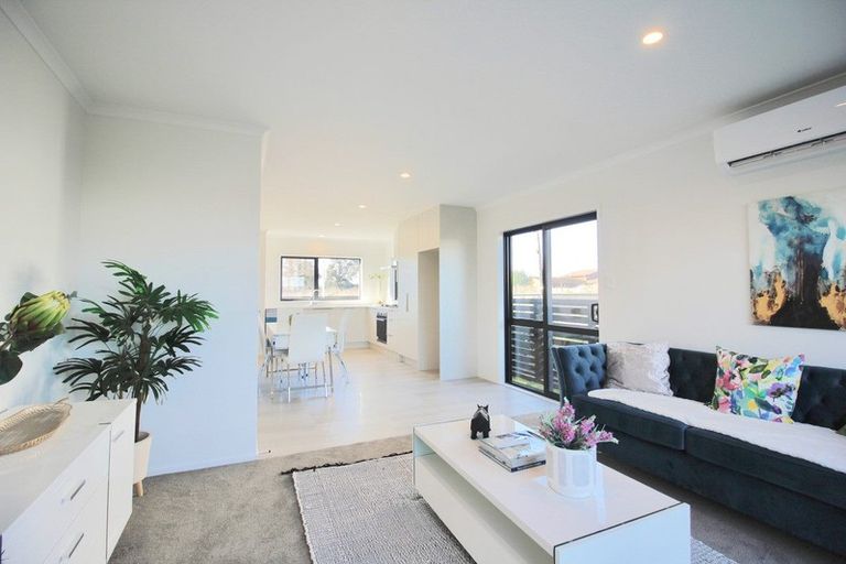 Photo of property in 252 Porchester Road, Takanini, 2112