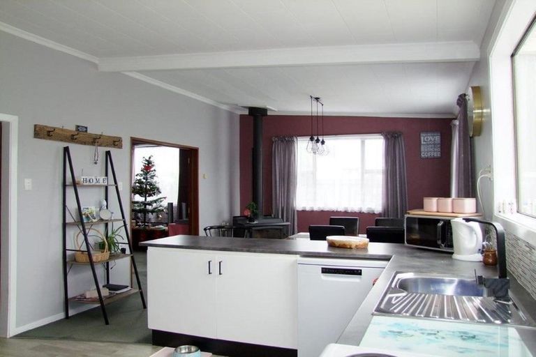 Photo of property in 239 Union Street, Milton, 9220