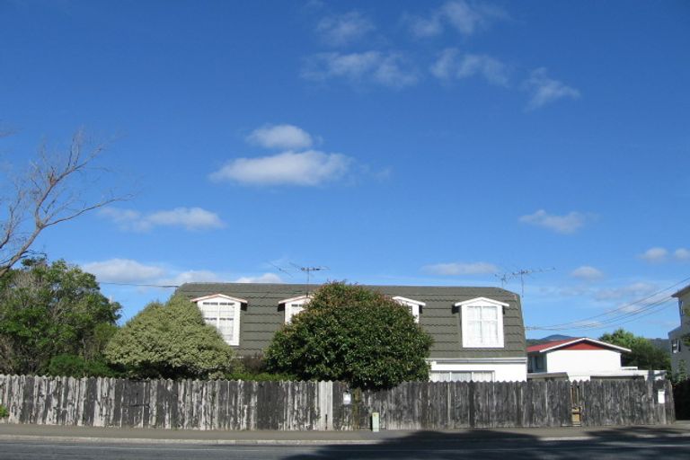 Photo of property in 2/454 Fergusson Drive, Heretaunga, Upper Hutt, 5018