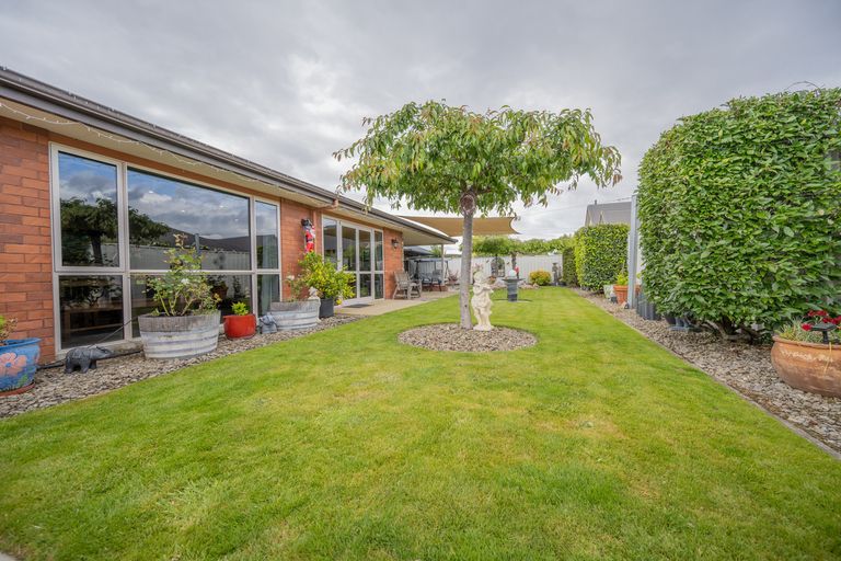 Photo of property in 29 Larch Crescent, Alexandra, 9320