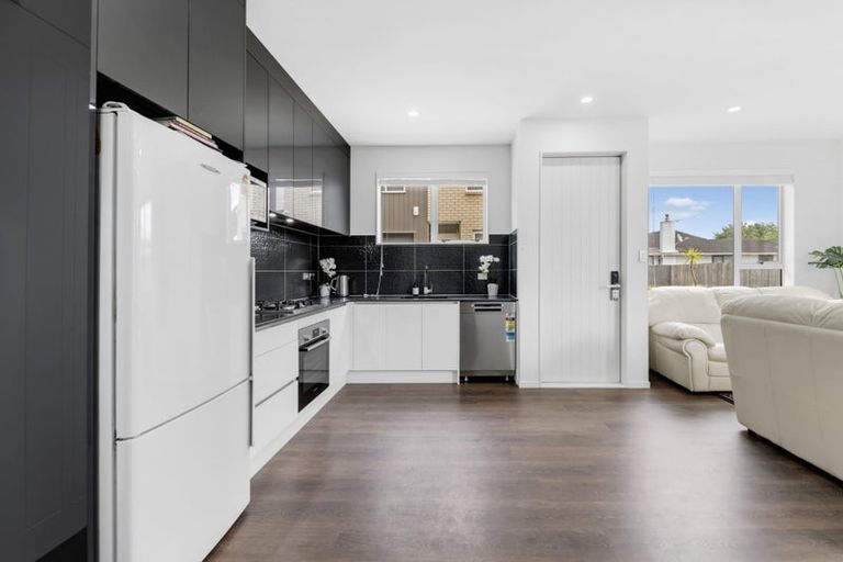 Photo of property in 3/73 Huia Road, Papatoetoe, Auckland, 2025