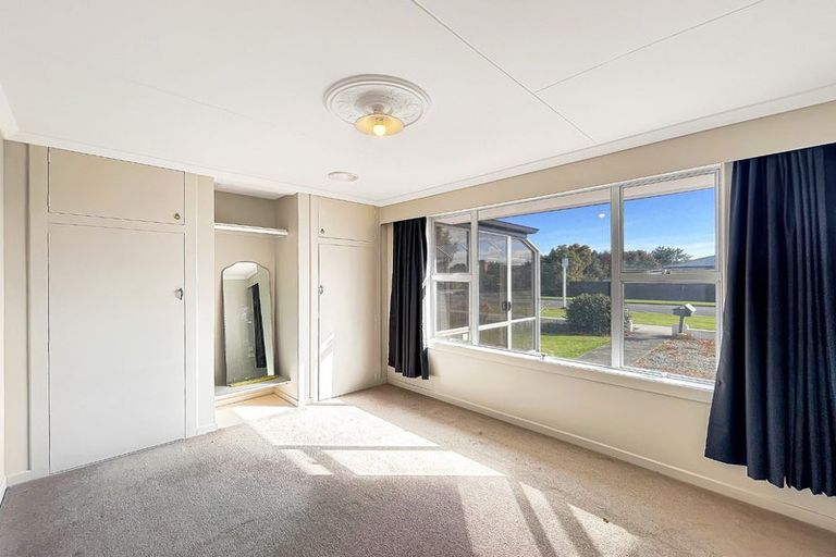 Photo of property in 71 Grange Street, Winton, 9720