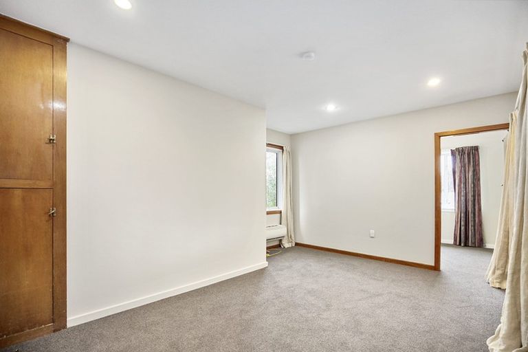 Photo of property in 42 Charlcott Street, Burnside, Christchurch, 8053