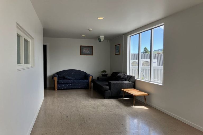 Photo of property in 4/133 Main Street, Trentham, Upper Hutt, 5018