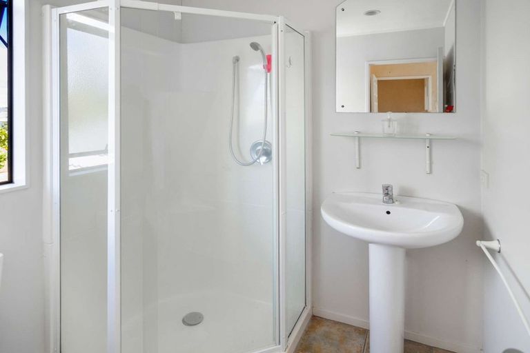 Photo of property in 126 Bream Bay Drive, Ruakaka, 0116