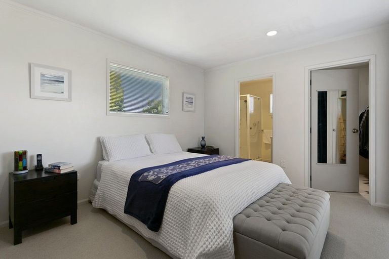 Photo of property in 1 Te Hatepe Avenue, Taupo, 3330