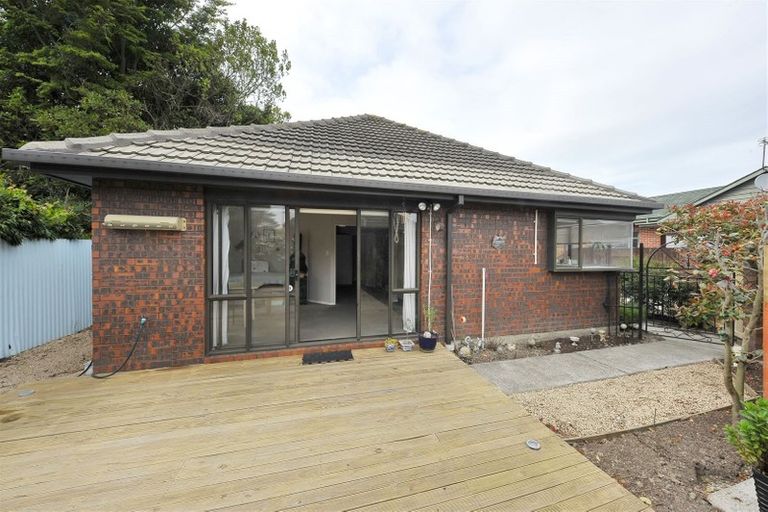 Photo of property in 2/77c Mackworth Street, Woolston, Christchurch, 8062