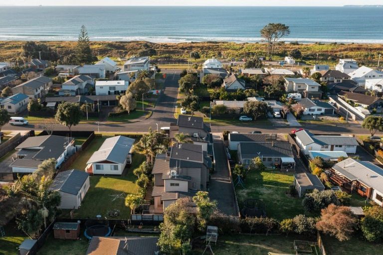 Photo of property in 160b Dickson Road, Papamoa Beach, Papamoa, 3118
