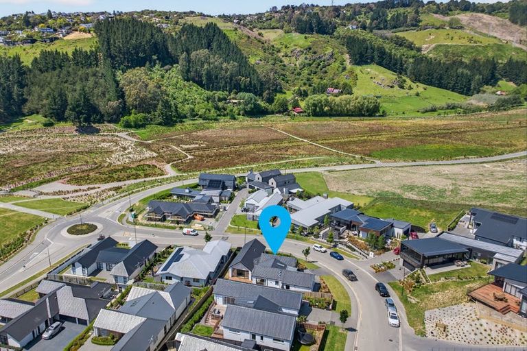 Photo of property in 6 Round Hill Rise, Cracroft, Christchurch, 8022