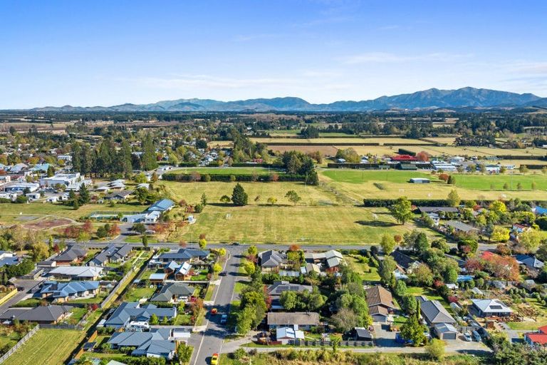 Photo of property in 18 Transport Lane, Oxford, 7430