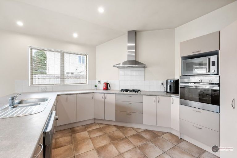 Photo of property in 10a Bracken Street, Wallaceville, Upper Hutt, 5018