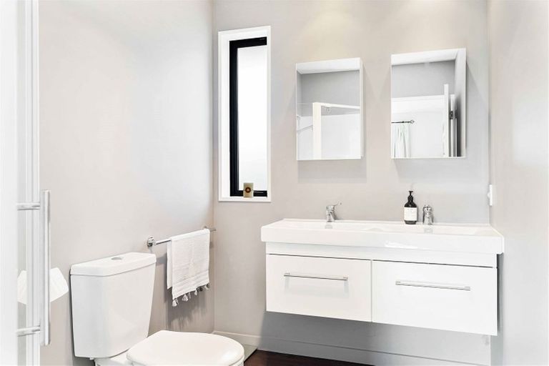 Photo of property in 72 Acacia Avenue, Rangiora, 7400