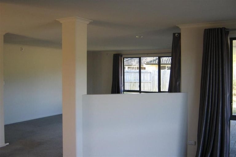 Photo of property in 64 Gibson Place, Papamoa Beach, Papamoa, 3118