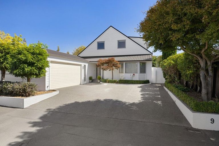 Photo of property in 9 Kotare Street, Fendalton, Christchurch, 8041