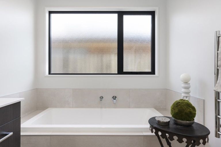 Photo of property in 9 Styxspring Lane, Harewood, Christchurch, 8051