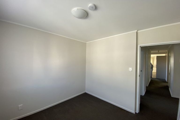 Photo of property in 21 Orly Avenue, Mangere, Auckland, 2022