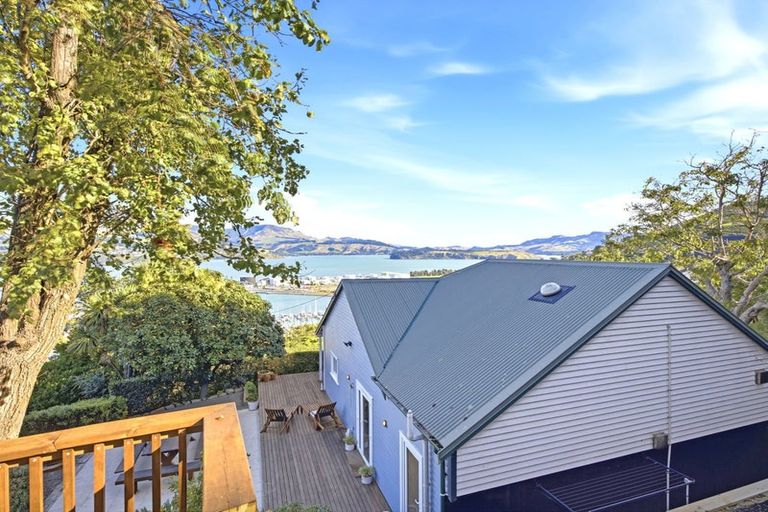 Photo of property in 8 Dudley Road, Lyttelton, 8082