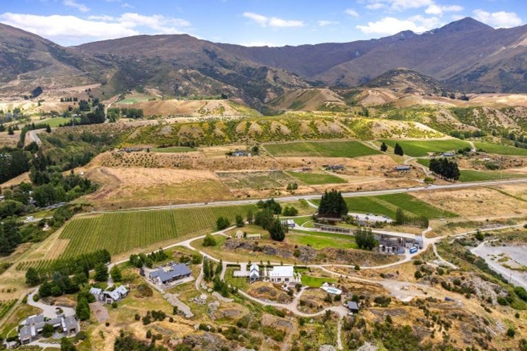 Photo of property in 2133 Gibbston Highway, Gibbston, Queenstown, 9371