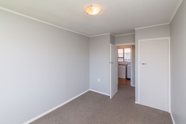 Photo of property in 31 Wainoni Road, Wainoni, Christchurch, 8061
