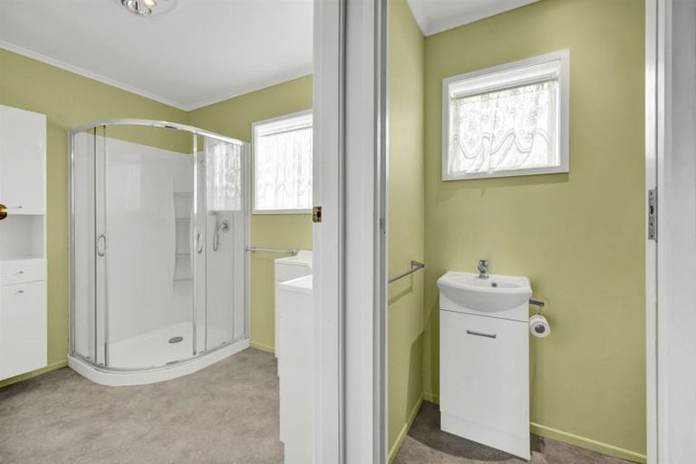 Photo of property in 18 George Street, Hawera, 4610