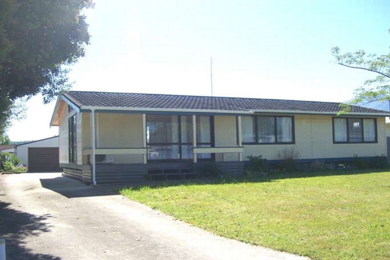 Photo of property in 4 Peter Lippa Drive, Kawerau, 3127