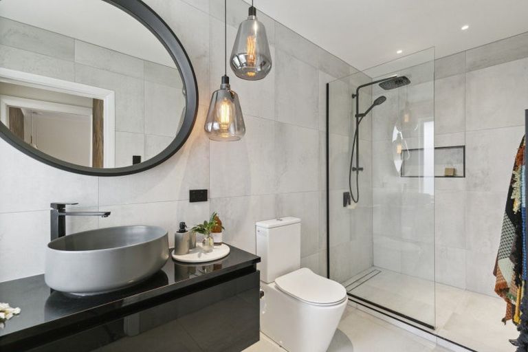 Photo of property in 48 Delhi Crescent, Khandallah, Wellington, 6035