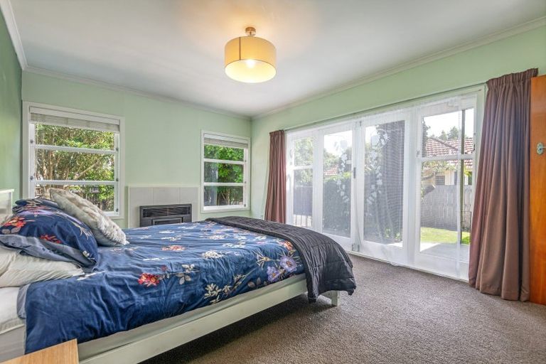 Photo of property in 17 Manawatu Street, Hokowhitu, Palmerston North, 4410