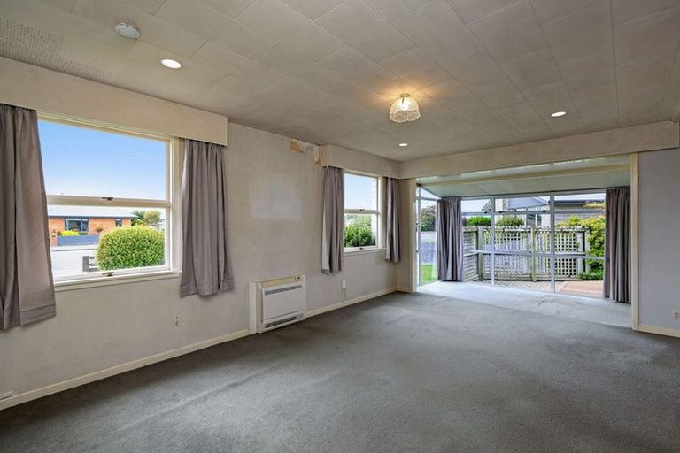 Photo of property in 137 Mcmurdo Street, Tinwald, Ashburton, 7700