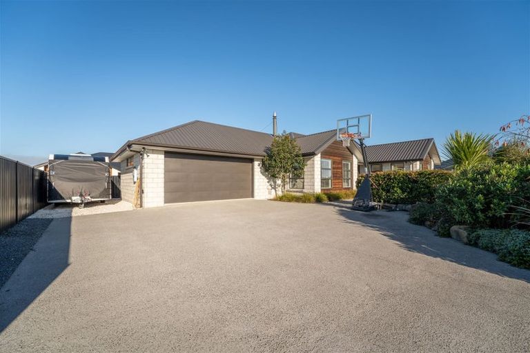 Photo of property in 27 Lazarette Loop, Gleniti, Timaru, 7910