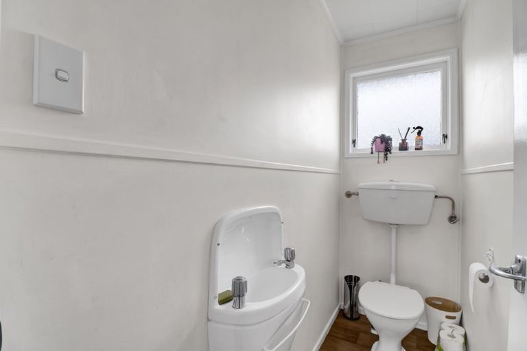 Photo of property in 44 Regan Street, Stratford, 4332