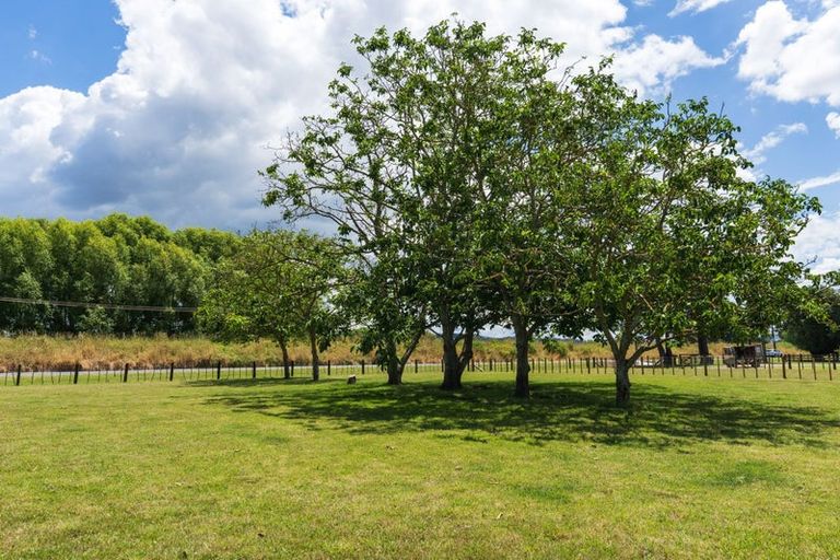 Photo of property in 1156 Matawai Road, Ormond, 4071
