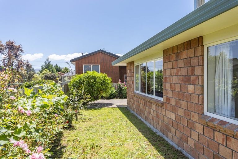 Photo of property in 114d Arawhata Road, Paraparaumu, 5032