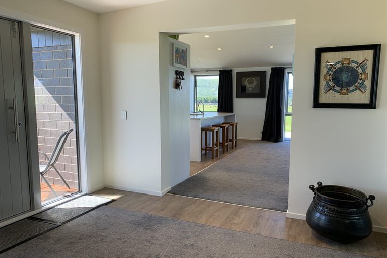 Photo of property in 24 Oakdale Drive, Kinloch, Taupo, 3377