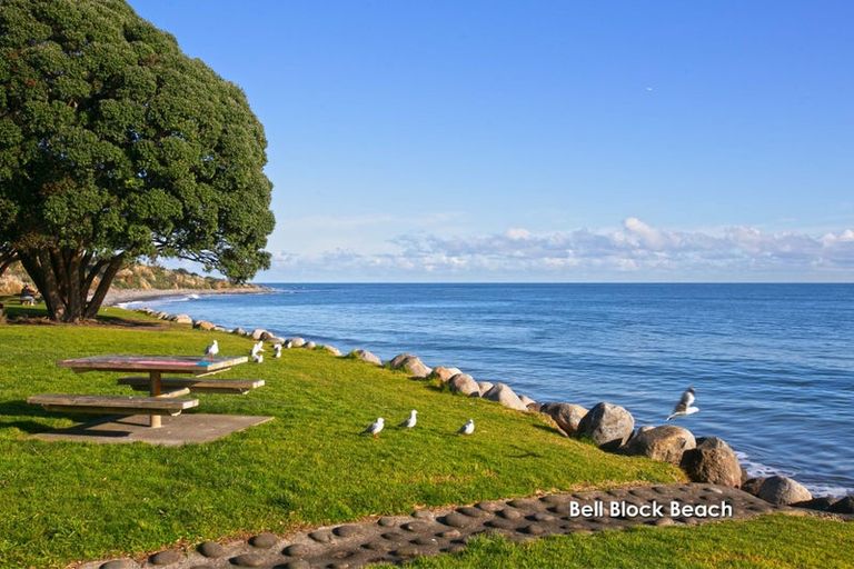 Photo of property in 2a Wanaka Terrace, Bell Block, New Plymouth, 4312