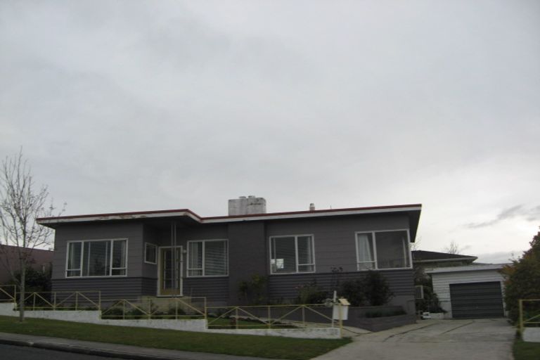 Photo of property in 34 Christie Street, Balclutha, 9230