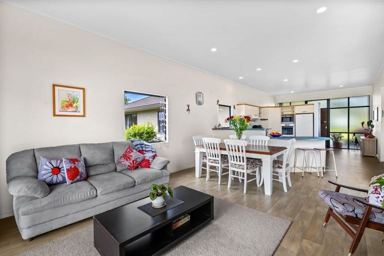 Photo of property in 29 Pataua Road North, Whareora, Whangarei, 0175