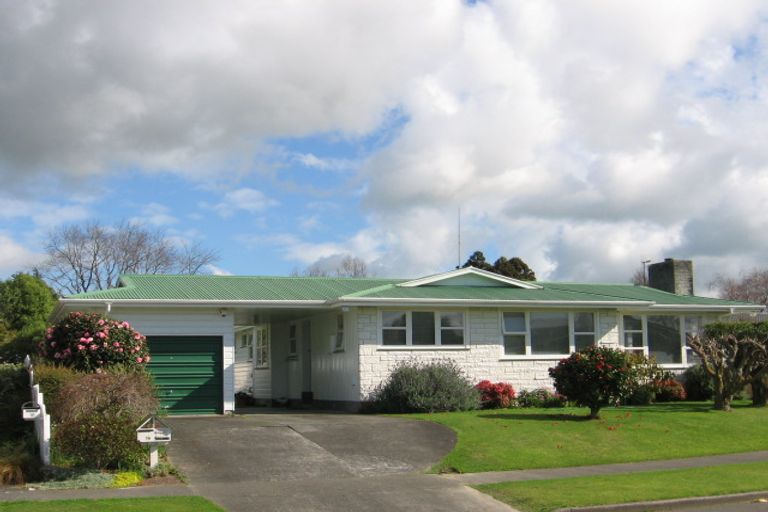 Photo of property in 16 Frimley Street, Awapuni, Palmerston North, 4412