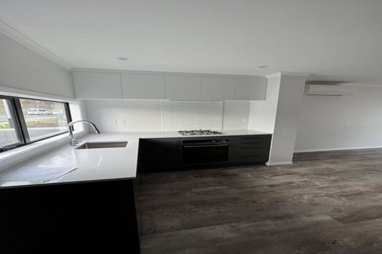 Photo of property in 4 Don Money Street, Wallaceville, Upper Hutt, 5018