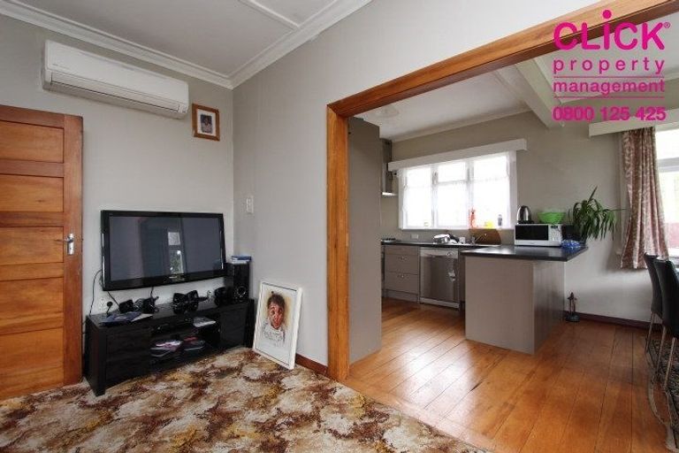 Photo of property in 64 Springhill Road, Mornington, Dunedin, 9011