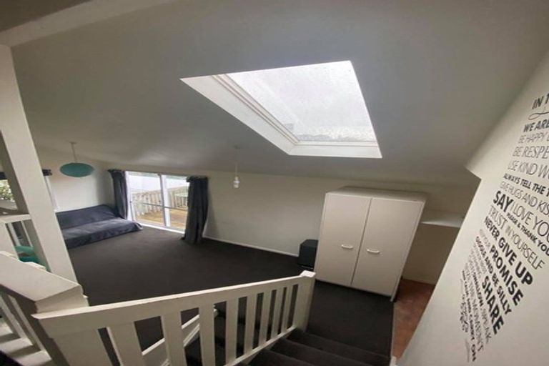 Photo of property in 22b Hall Street, Newtown, Wellington, 6021