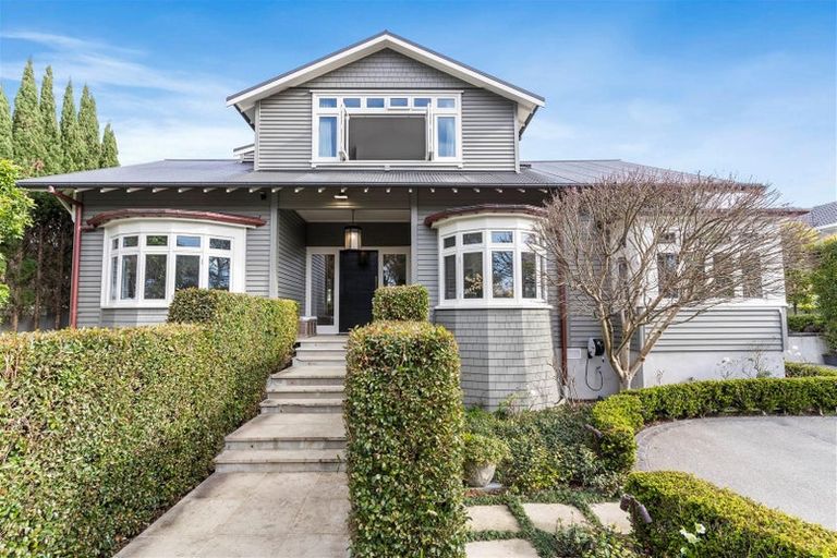 Photo of property in 12 Clifton Road, Hauraki, Auckland, 0622