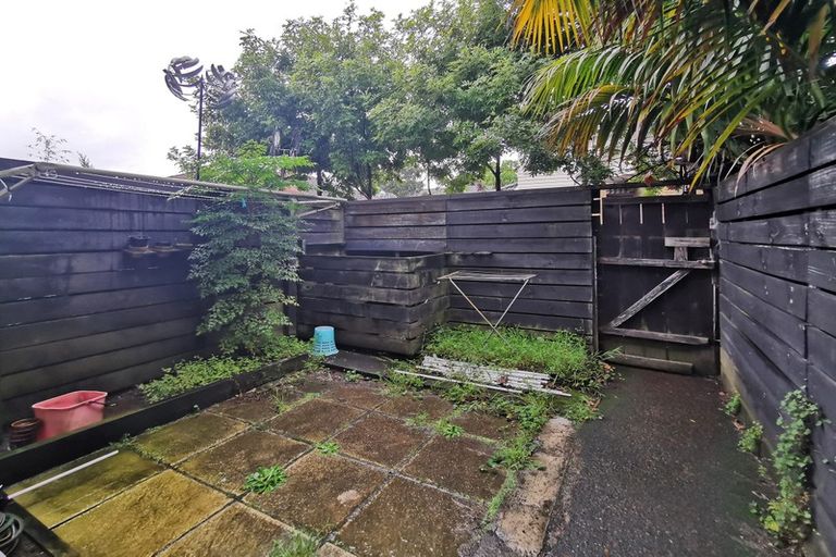 Photo of property in 8/7 Patterson Street, Sandringham, Auckland, 1041